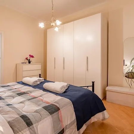 Carlotta - Italian Living Apartment *