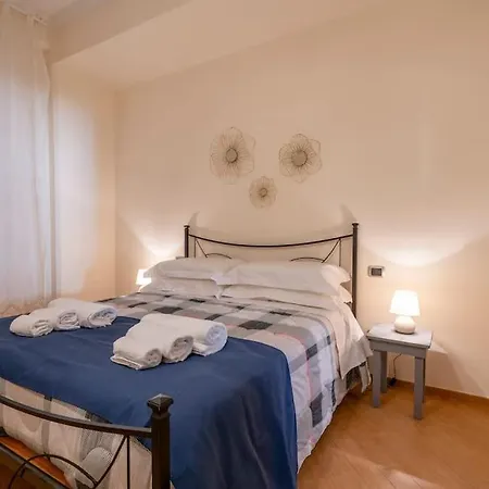 Carlotta - Italian Living Apartment *