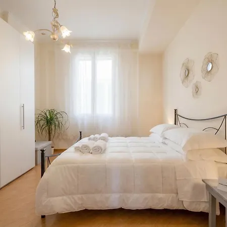 Carlotta - Italian Living 아파트 *